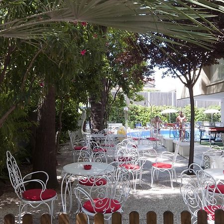 Hotel Trafalgar Rimini Zewnętrze zdjęcie