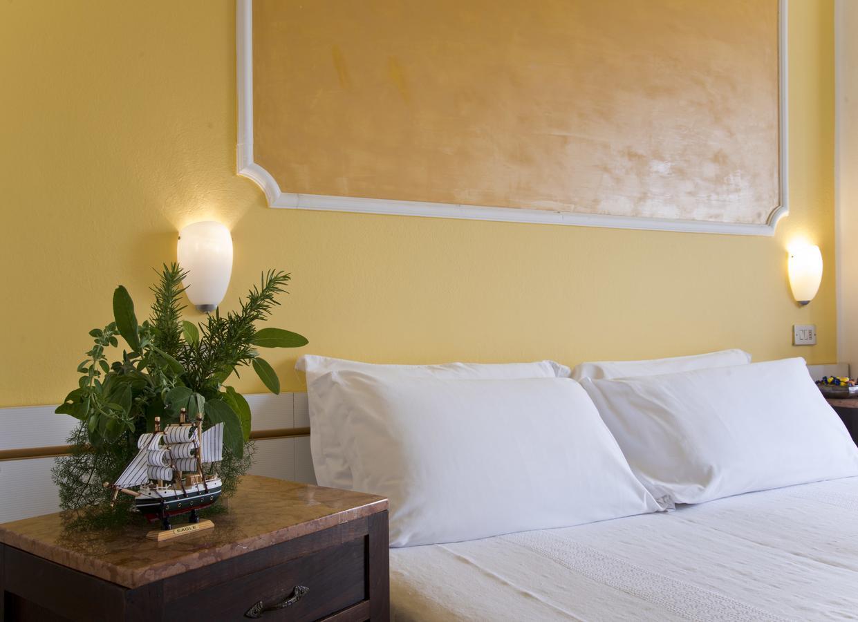 Hotel Trafalgar Rimini Zewnętrze zdjęcie