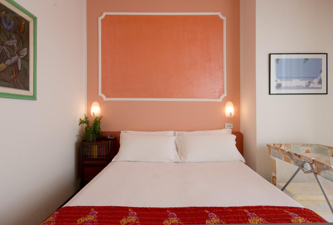 Hotel Trafalgar Rimini Zewnętrze zdjęcie
