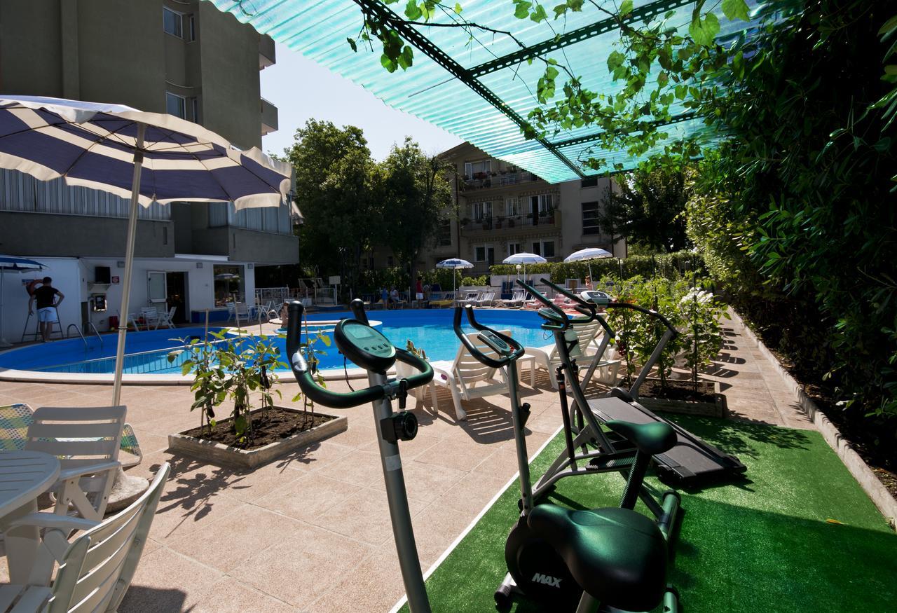 Hotel Trafalgar Rimini Zewnętrze zdjęcie